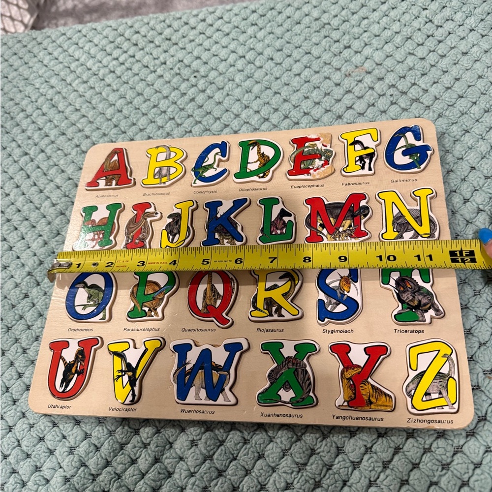 Vibrant Alphabet Learning Puzzle for Kids - Picture 7 of 10